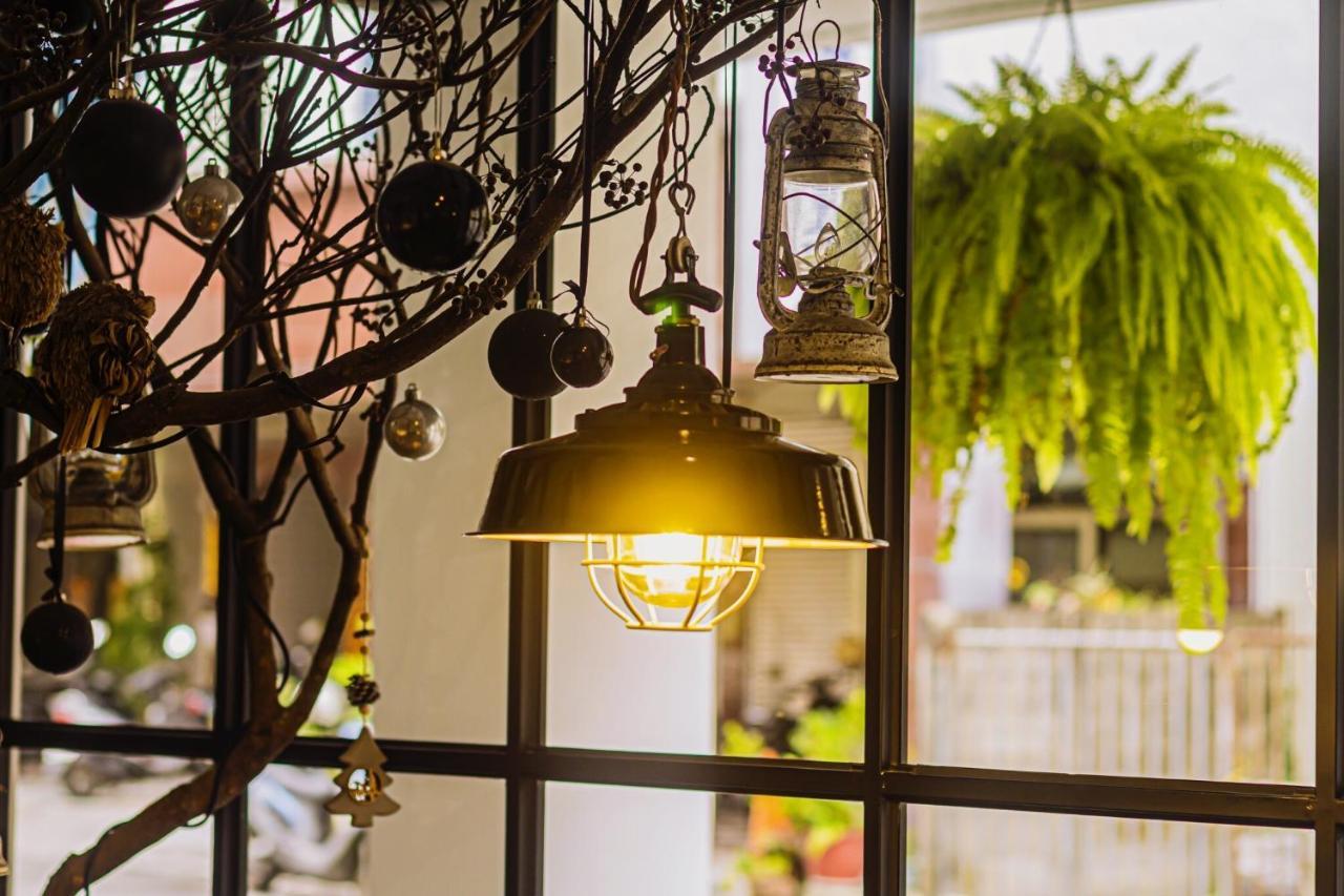 仁愛小公館-市區近東大門 Hualien Extérieur photo